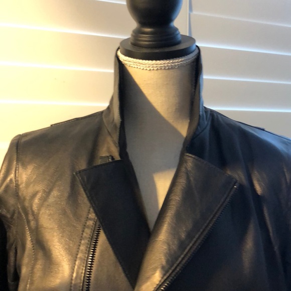 Leather Jacket - Picture 5 of 6